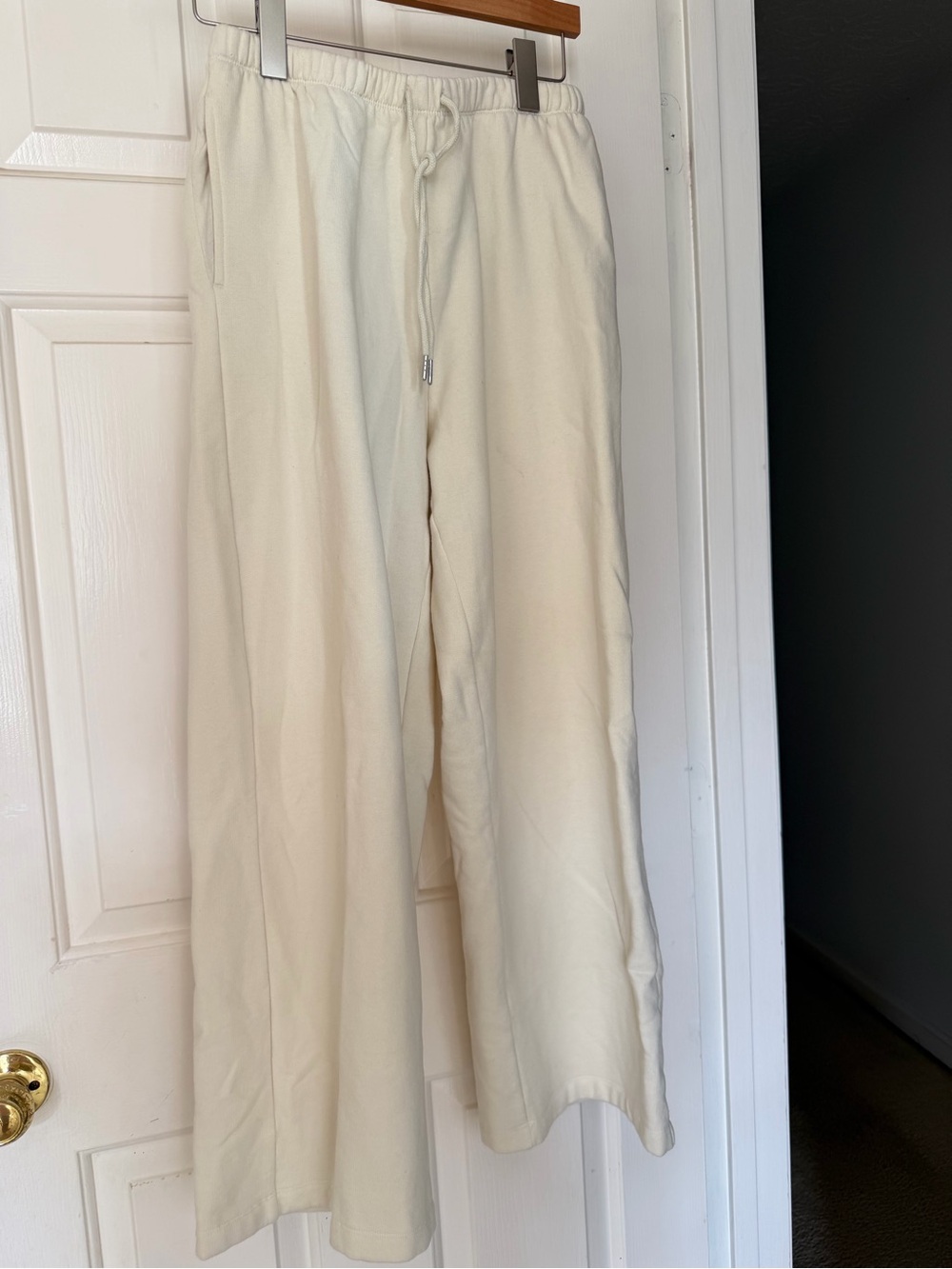 Victoria's Secret Cream WoMen's Drawstring Joggers